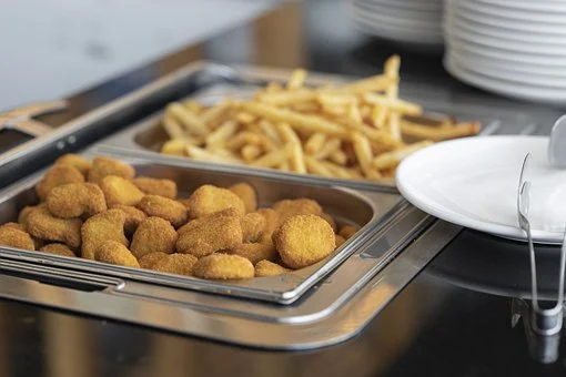 How Long to Air Fry Chicken Nuggets and French Fries